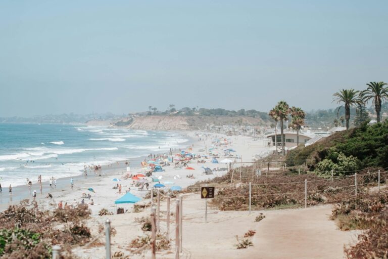 Picture of Del Mar, California - Photo by Aubrey Odom on Unsplash - FireBuyer.com