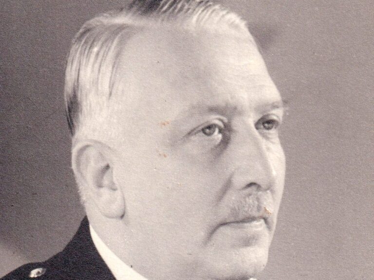Major Frank Whitford ‘Gentleman’ Jackson - Firebuyer.com