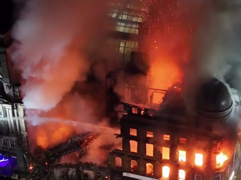 Fire at Glasgow Central railway station - Firebuyer.com